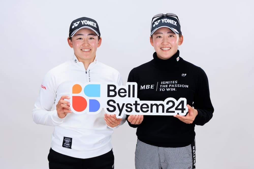 Akie Iwai and Chisato Iwai